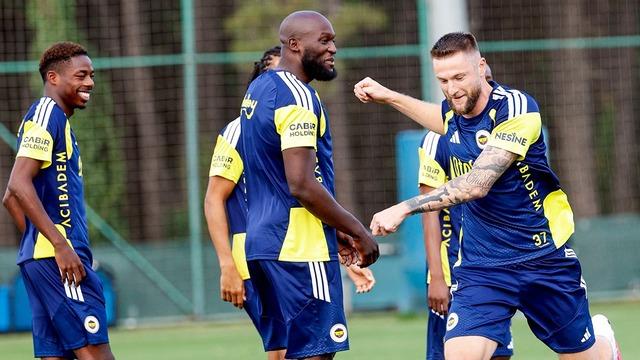 Fenerbahçe'nin Gençlerbirliği Maçı Kadrosu Belli Oldu