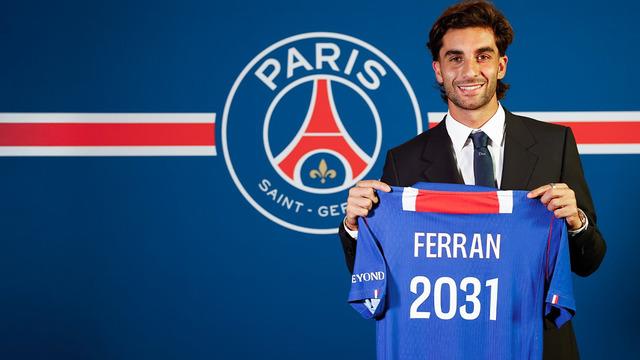 Avrupa'nın Gözdesi Ferran Torres, PSG Rüzgarıyla Büyüyor!