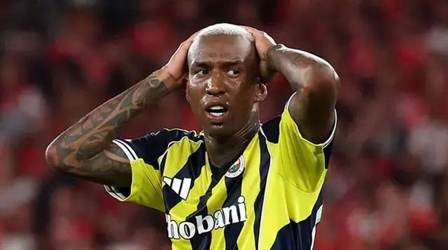 Fenerbahçe'yi ŞOK Eden Gelişme! Talisca’nın Takımdan Ayrılması Gündemde