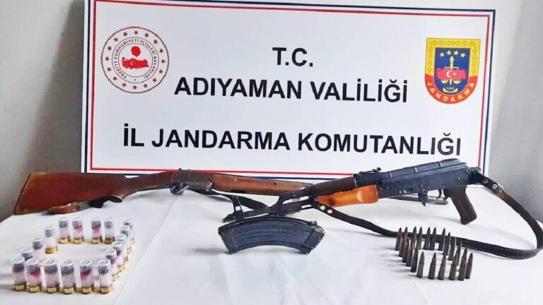 Adıyaman’da silah operasyonunda 2 şüpheli yakalandı