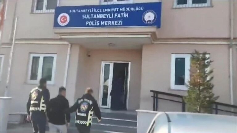 İstanbul’da trafikte drift yapan sürücüye ceza