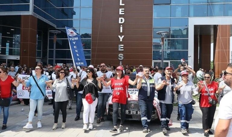 İzmir’de belediye çalışanları eylemlerini sürdürüyor – Son Dakika Ekonomi Haberleri