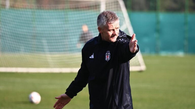 Beşiktaş'ın yeni teknik direktörü Ole Gunnar Solskjaer, Ümraniye'de göreve başladı!
