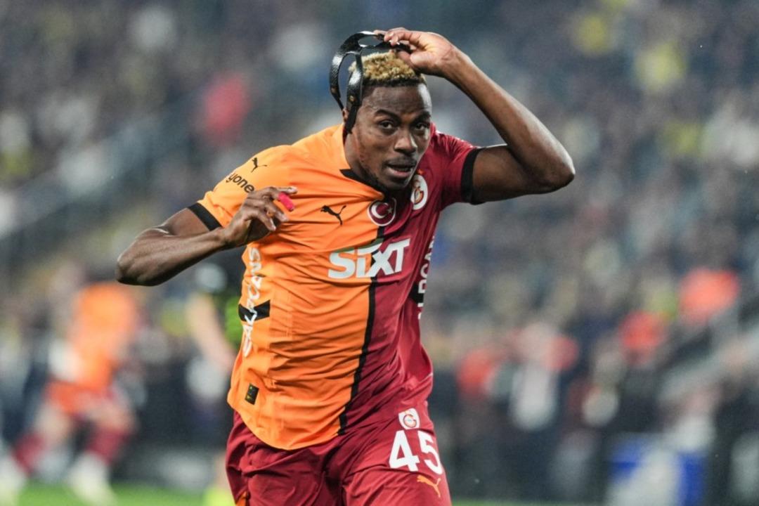 Victor_osimhen_gundemden_a3232_v