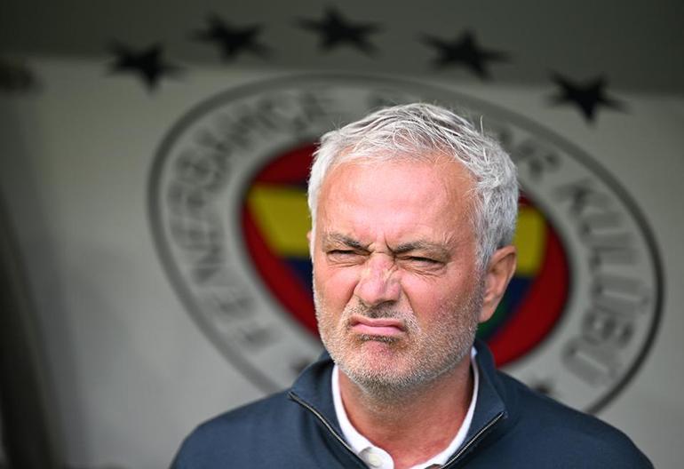Fenerbahçe Jose Mourinhoya'nın koçu