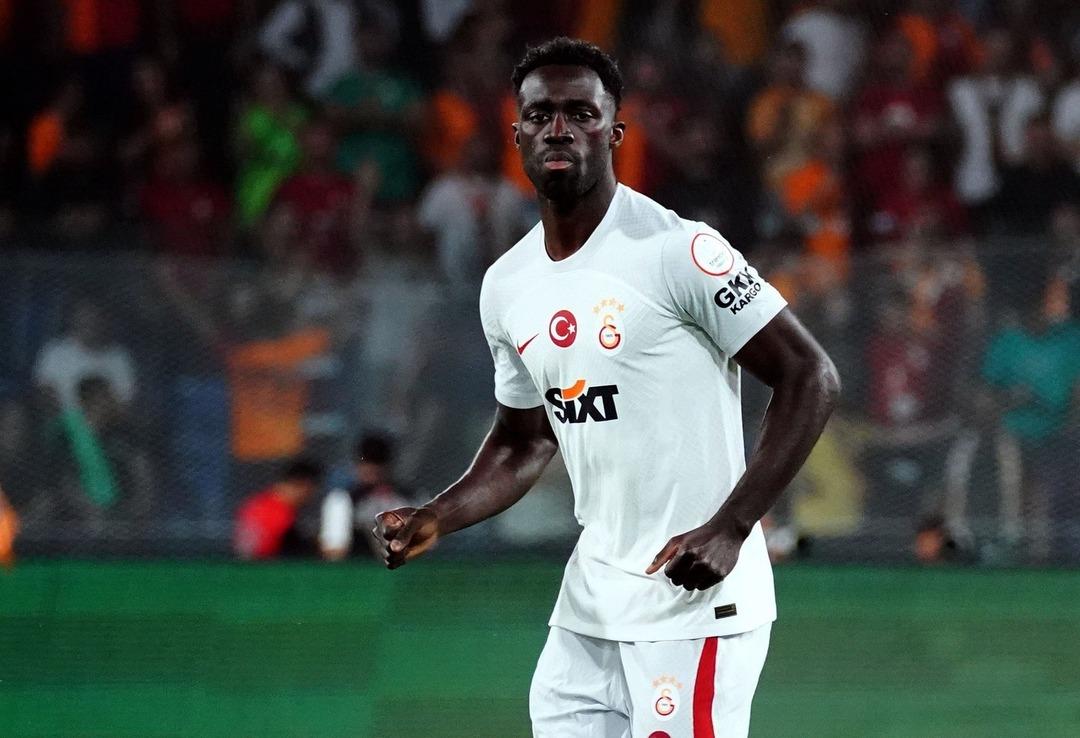 Galatasaray Davinson Sanchez de başı belada! Maaş beklentisinin şok etkisi oldu ... 2