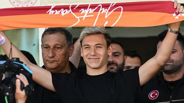 Galatasaray Aleksey Batrakov’u KAP’a bildirdi! İşte maliyeti…